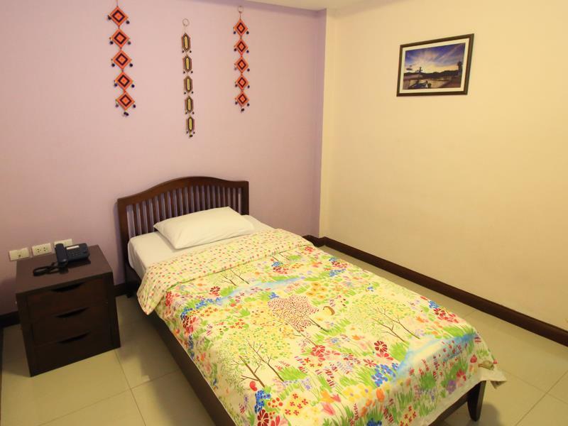 Khách sạn Sunflower Place 3*