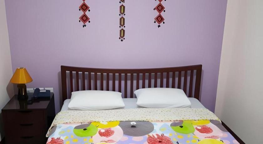 Sunflower Place 3*